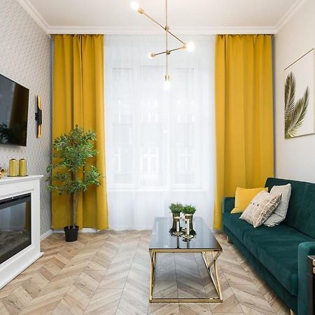 Glamorous Apartment Old Town Cracow Cracóvia Exterior foto